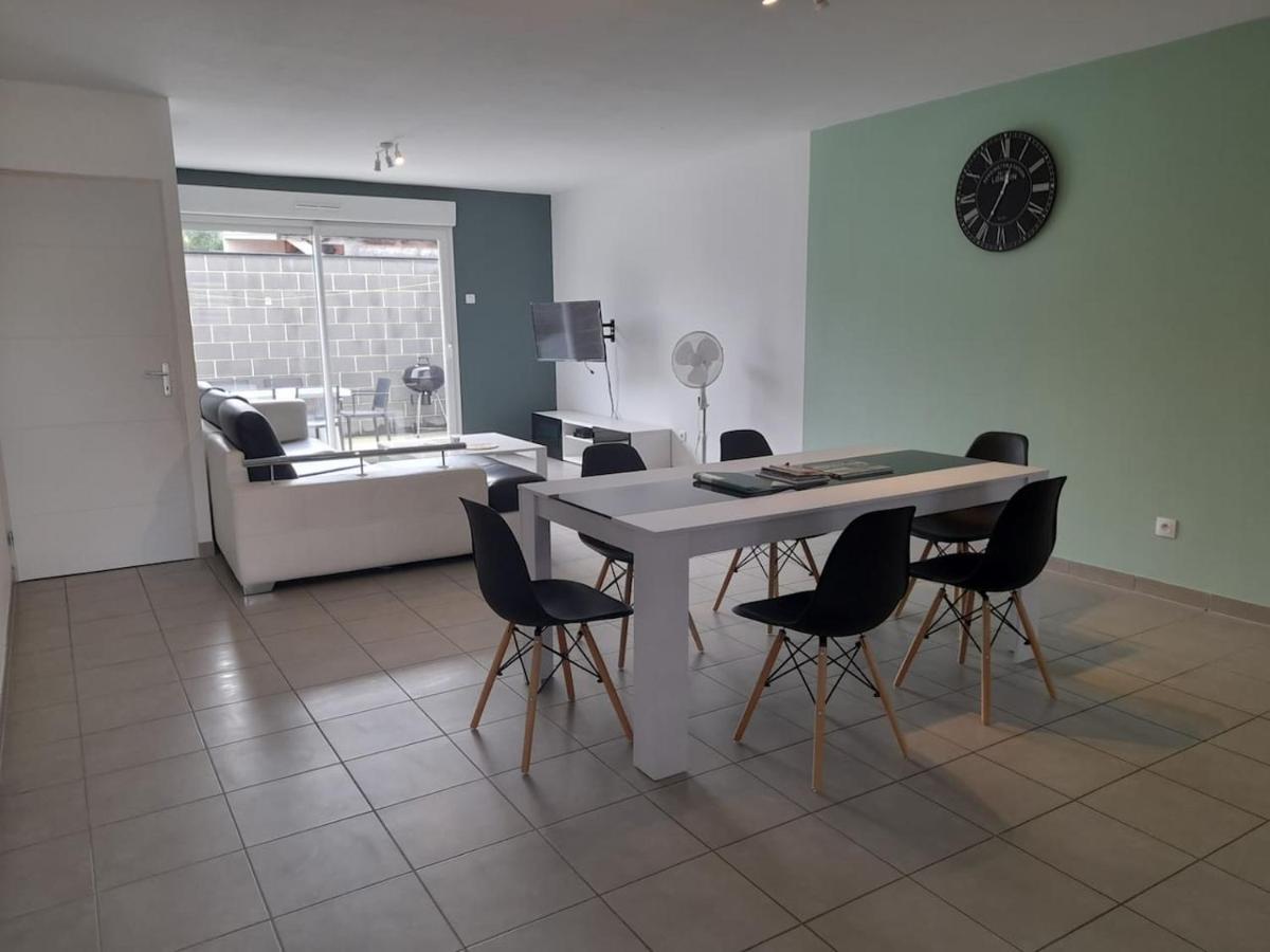 Logement De 100M2 Avec Terrasse Wardrecques Extérieur photo